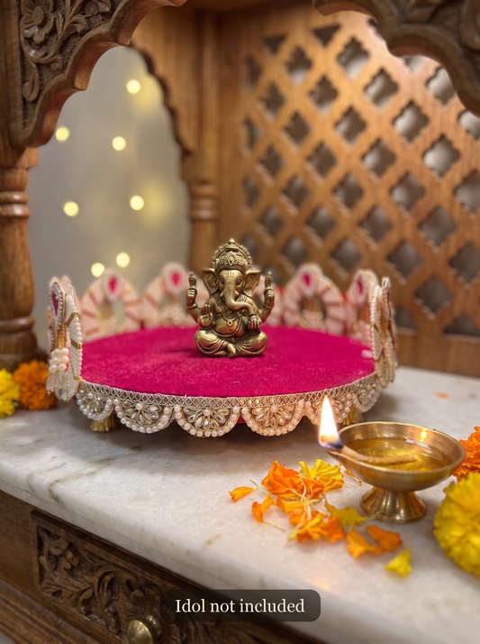 Magenta Velvet Round Thali with Pearl-Kundan Scalloped Rim