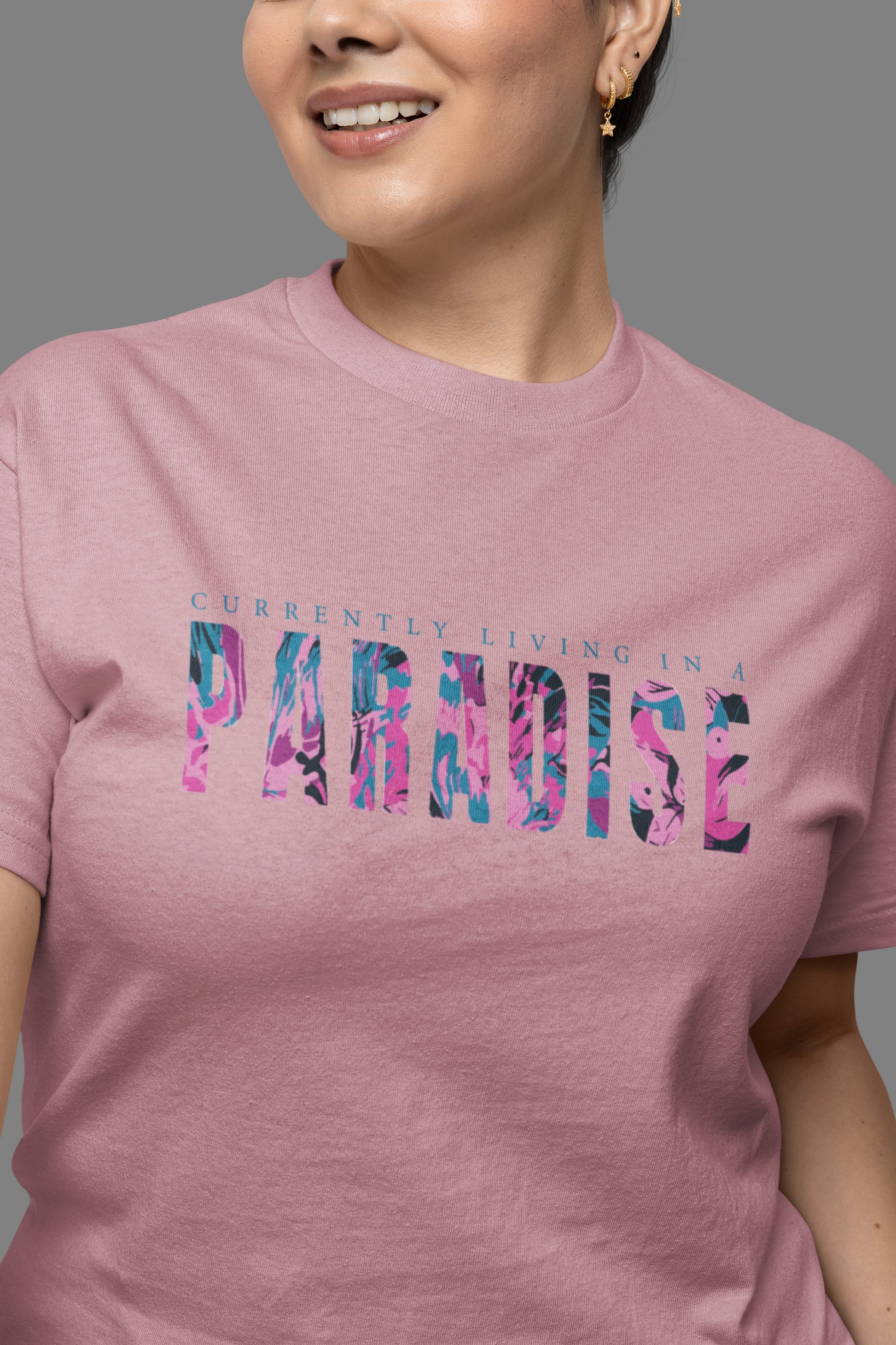 Printed T-shirt Regular : Paradise - The Printed Cue LLC